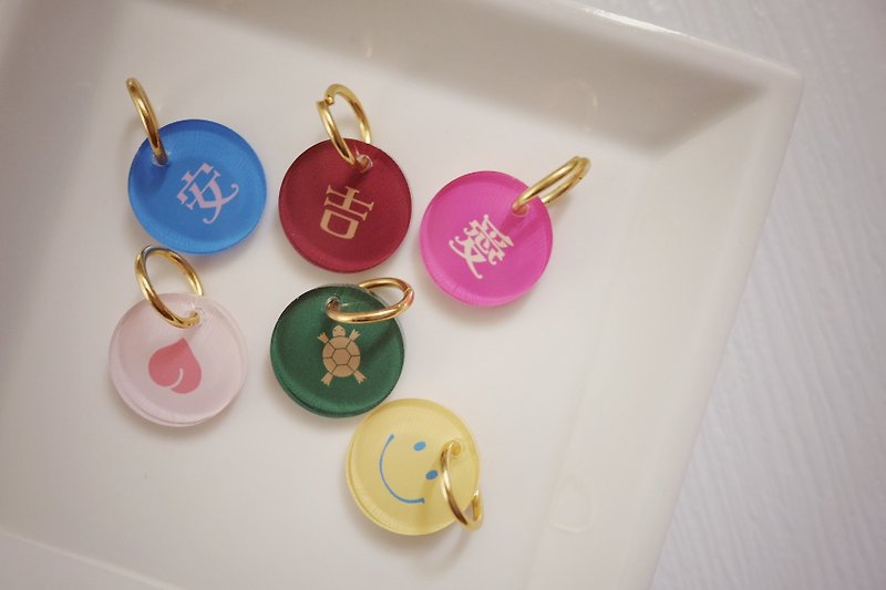 Selling cute and full of luck [lucKey lucky decoration charm] can be combined arbitrarily - พวงกุญแจ - อะคริลิค หลากหลายสี