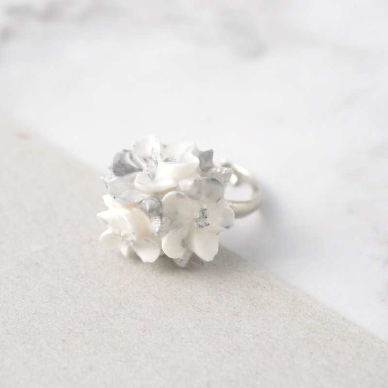 大理石紋花球戒指 銀色款 手工黏土裱花 可客製 - 戒指 - 黏土 銀色