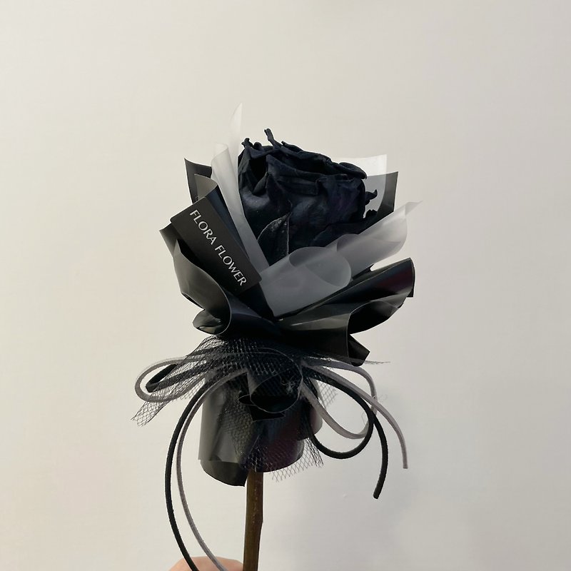 Flora Flower永生單支玫瑰-網紗黑 - 乾燥花/永生花 - 植物．花 黑色