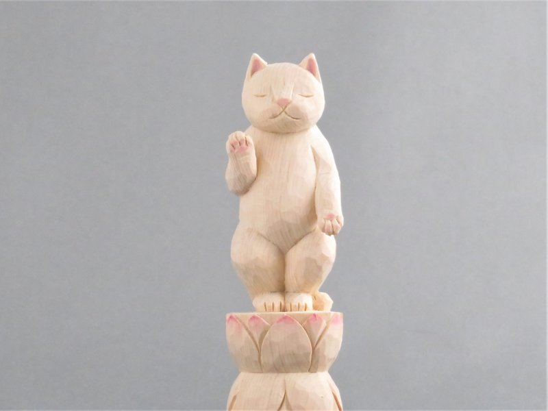 木彫りの立った阿弥陀猫　猫仏さま　仏像ねこ1808 - 置物 - 木製 ピンク