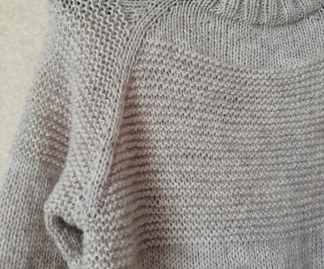 Handknt mohair sweater Turtleneck jumper soft pullover/T9