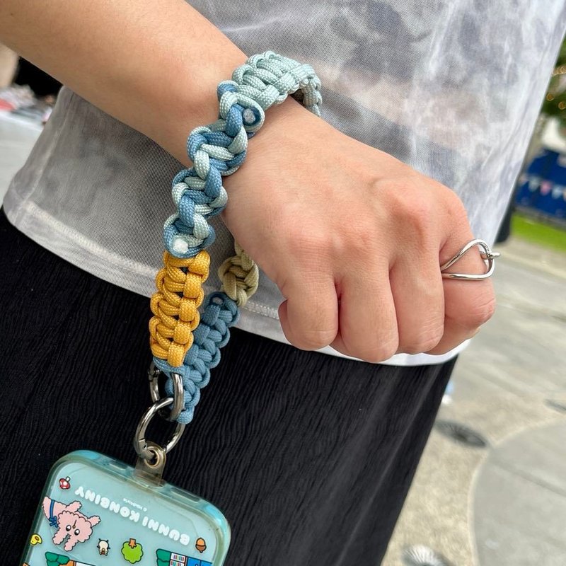 傘繩編織手腕掛繩 螺旋造型手機掛繩 手腕繩 萬用短掛繩 - 手機掛繩/背帶 - 尼龍 多色