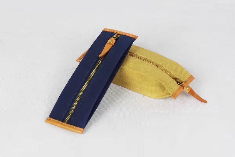 Simple canvas zipper pencil case/storage bag/cosmetic bag-children's day gift yellow blue - กล่องดินสอ/ถุงดินสอ - วัสดุอื่นๆ 