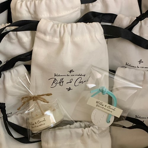 Engagement Gift Bag - 60+ Gift Ideas for 2023