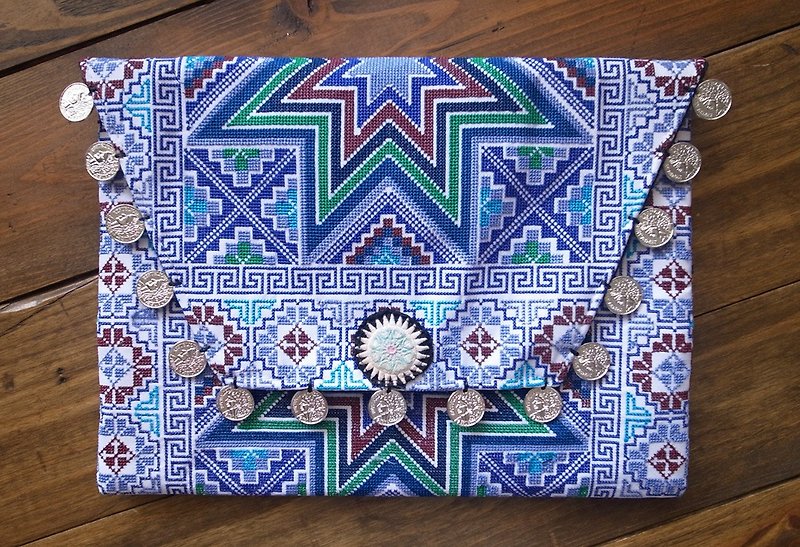 【Grooving the beats】[ Fair Trade] Fold Over Clutch Embroidered Cross Stitch Pattern With Coins | iPad Case | - Clutch Bags - Cotton & Hemp Blue
