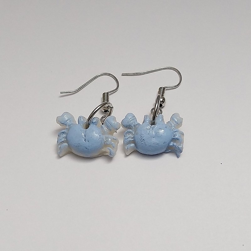 Crab Blue White Color Earring Handmade Air Dry Clay Eco Friendly Stainless Hook - Earrings & Clip-ons - Clay Blue