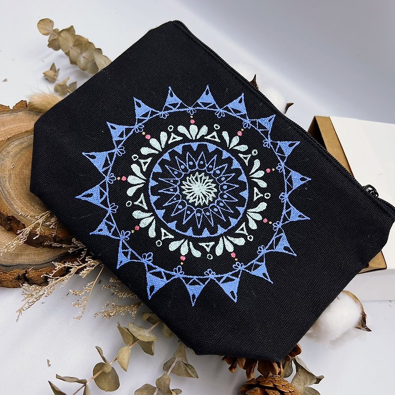 Pure hand-painted mandala cosmetic bag [balance] canvas bag embryo cloth bag Henna Mandala