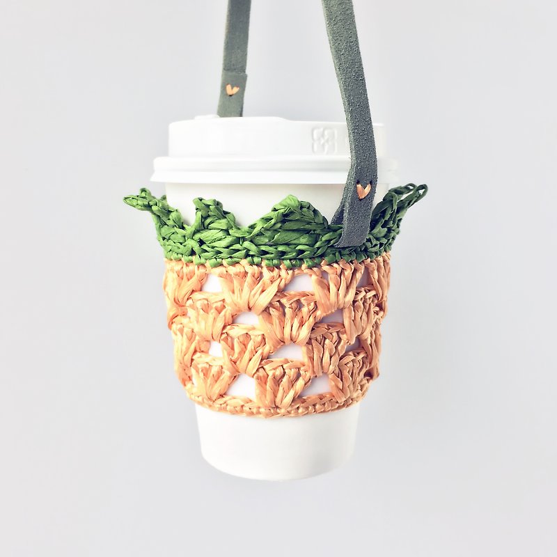 Hand-woven eco-friendly drink cup holder/with pineapple - Beverage Holders & Bags - Paper Gold