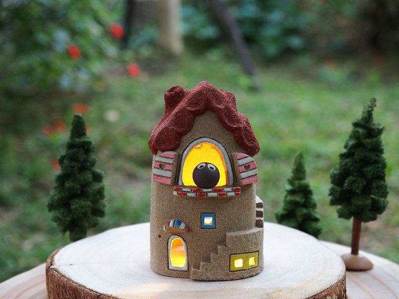 [Lighted House] Ceramic Lighted House - Lighting - Pottery Red