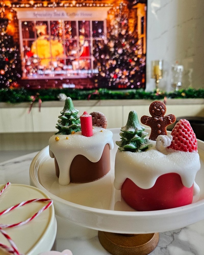 Christmas crafting class mini cake candles - เทียน/เทียนหอม - ขี้ผึ้ง 