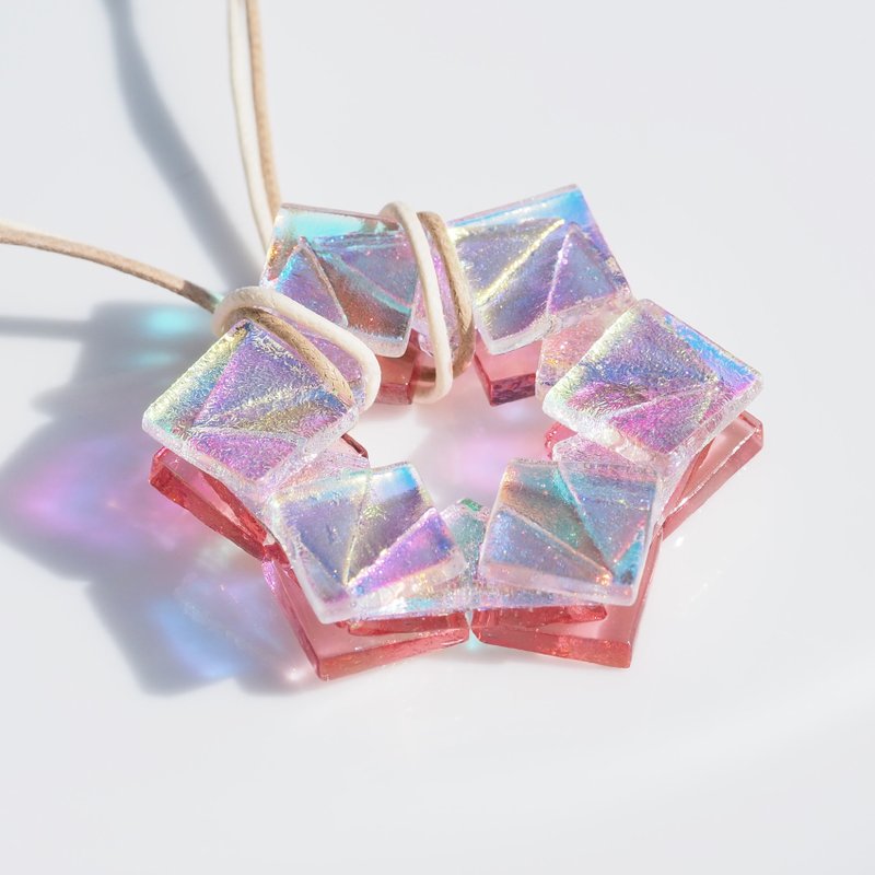 【Premium】光る結晶ガラス(オーロラクリスタル【桜】)ネックレス【受注制作】 - 項鍊 - 玻璃 粉紅色