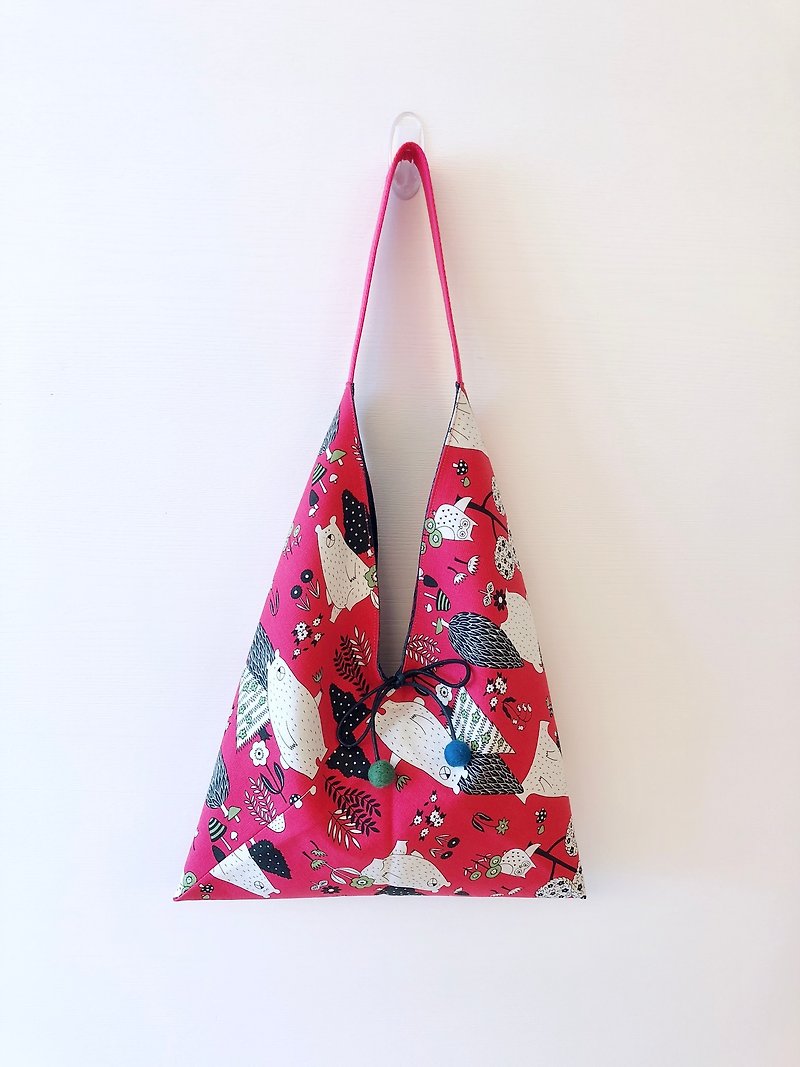 Triangle shoulder bag / medium size / peach big white bear / washed denim - Messenger Bags & Sling Bags - Cotton & Hemp Red