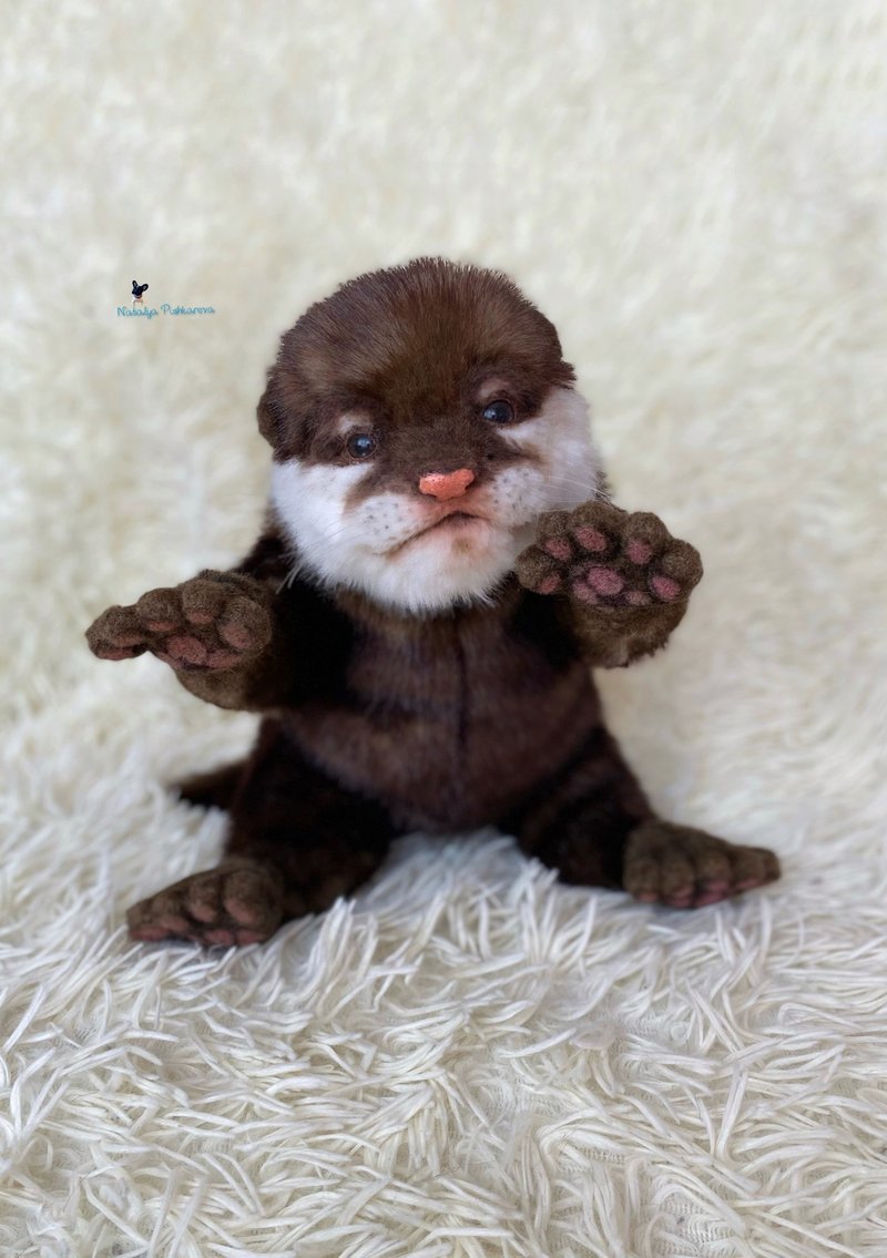 baby otter, realistic toy - Stuffed Dolls & Figurines - Polyester Brown