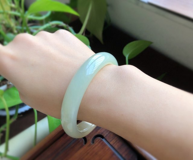 Collection grade Hetian jade sugar white jade bracelet old