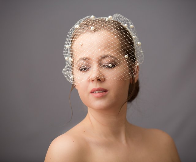 Pearl birdcage veil for bride. Bridal shower headband veil. Bachelorette  veil. - Shop TailoredMagic Headbands - Pinkoi