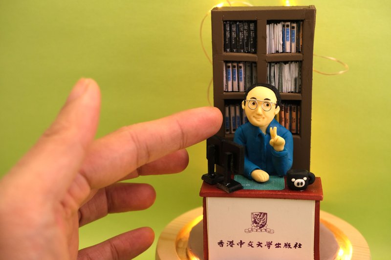 榮休記念小禮品,可客製名字.提供相片客製人物造型(辨公室造型) - 擺飾/家飾品 - 黏土 