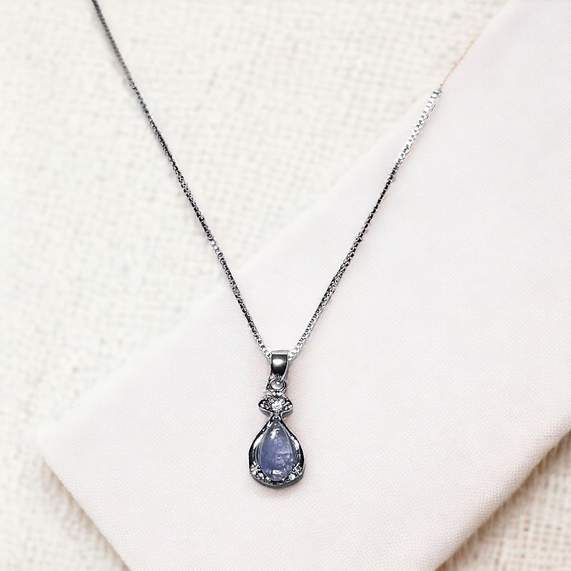 Beautiful blue purple x Stone| tanzanite | small fish x pendant x gift x natural - สร้อยคอ - เครื่องเพชรพลอย สีน้ำเงิน