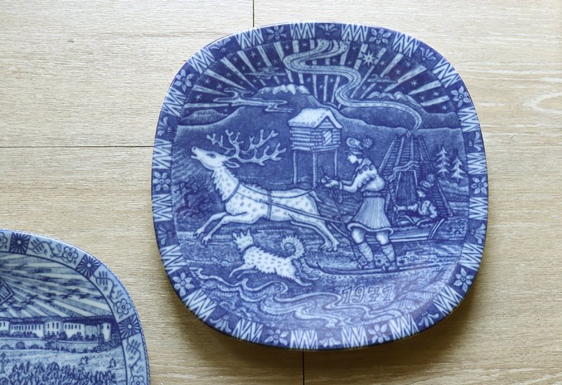 Swedish riding goose adventure Christmas commemorative plate _ 1971 - Items for Display - Porcelain Blue