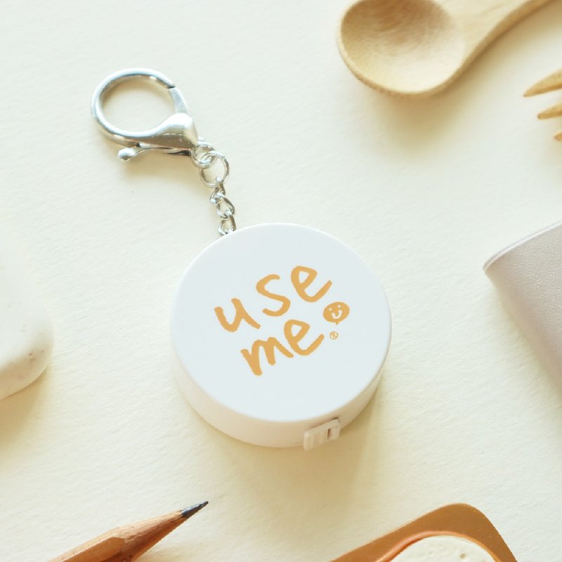 USE ME telescopic tape measure keychain (3 colors) | Measuring tape measuring tape - ที่ห้อยกุญแจ - พลาสติก 