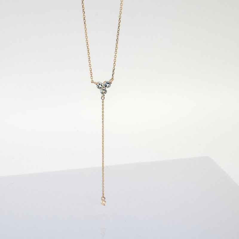 The Aquamarine Trio Necklace in 18K Gold Made in Japan