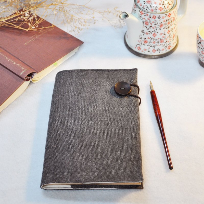 手作書衣筆記本【非誠勿擾】刷白鐵灰帆布款(A5) - 筆記本/手帳 - 棉．麻 灰色