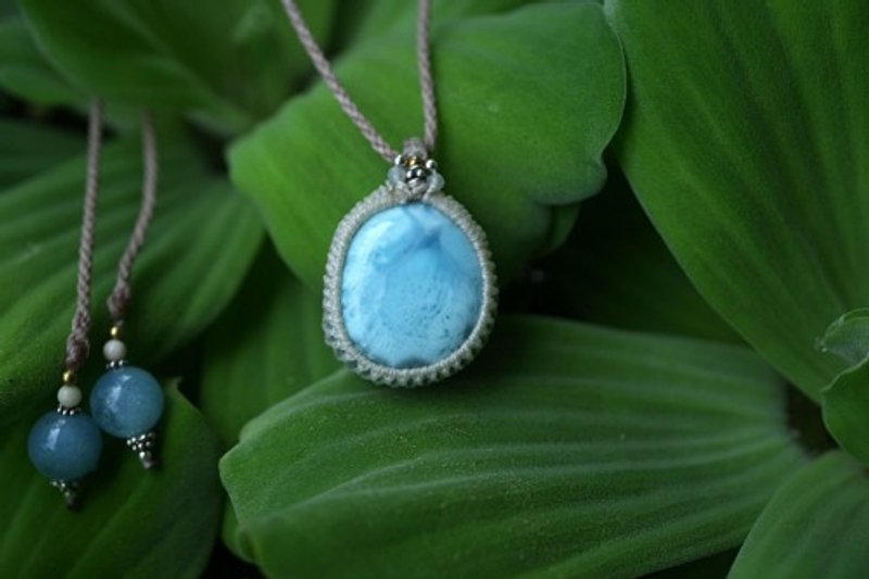 Thick and plump Larimar Macrame Necklace 1679 - สร้อยคอ - โลหะ 