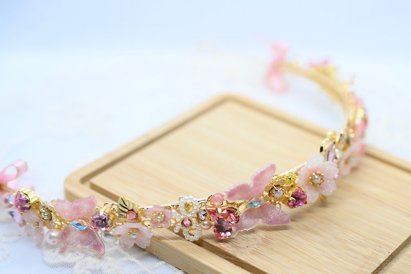 Butterfly Swarovski crystal headband under the cherry blossom tree - Earrings & Clip-ons - Other Materials Pink