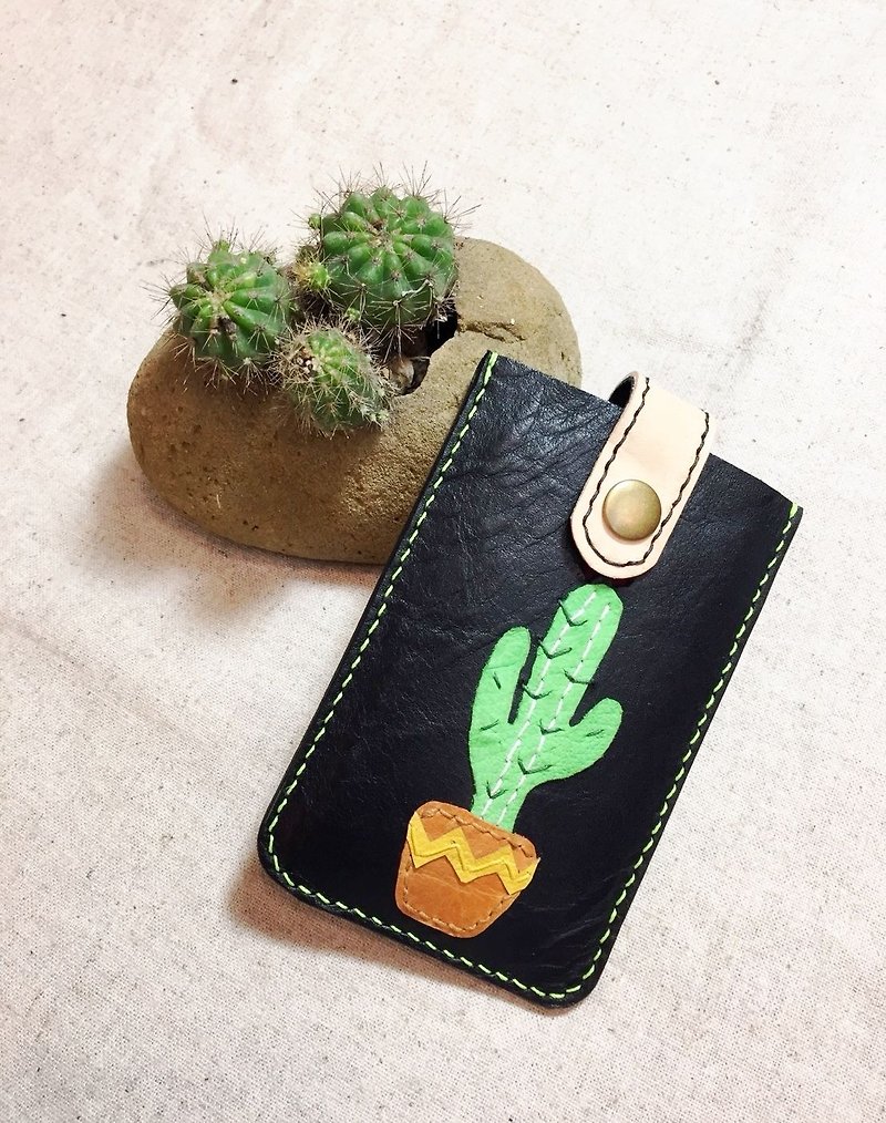 Lightweight and easy to use clips a little green / colorful cactus-classic - Card Holders & Cases - Genuine Leather Black