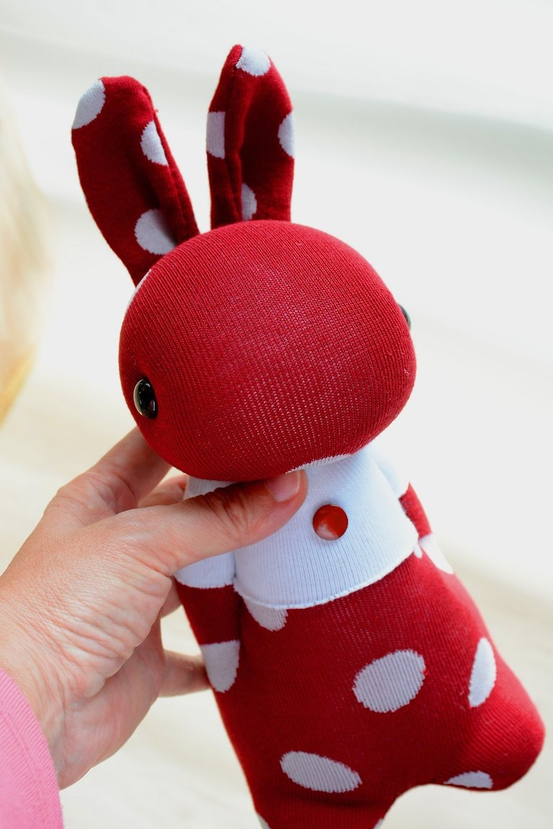 Full-hand stitching natural wind sock doll ~ red bean little rice rabbit - ตุ๊กตา - ผ้าฝ้าย/ผ้าลินิน สีแดง