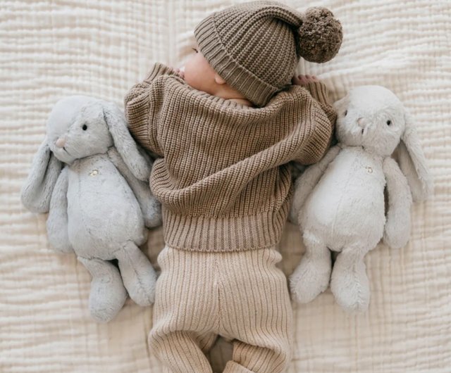 Bunny authentic Knit Wool Doll with Baby, Brown