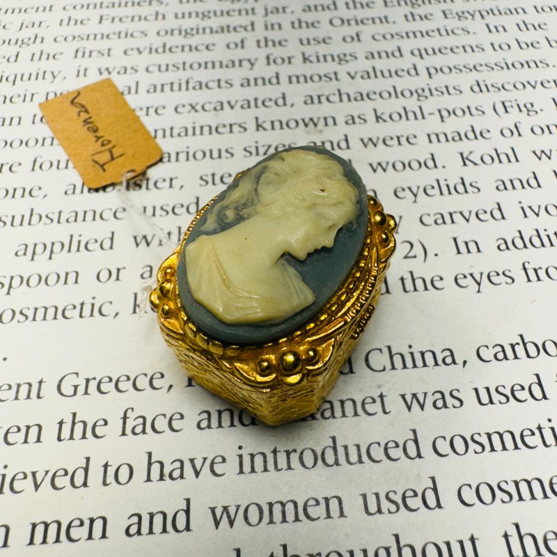 Florenza金色浮雕仕女小盒 - 其他 - 其他金屬 