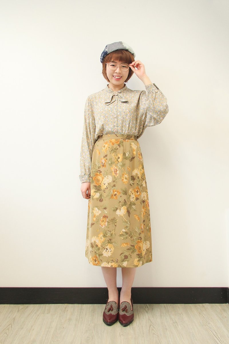 …｛DOTTORI :: BOTTOM｝Khaki Yellow Floral Skirt - กระโปรง - เส้นใยสังเคราะห์ สีกากี