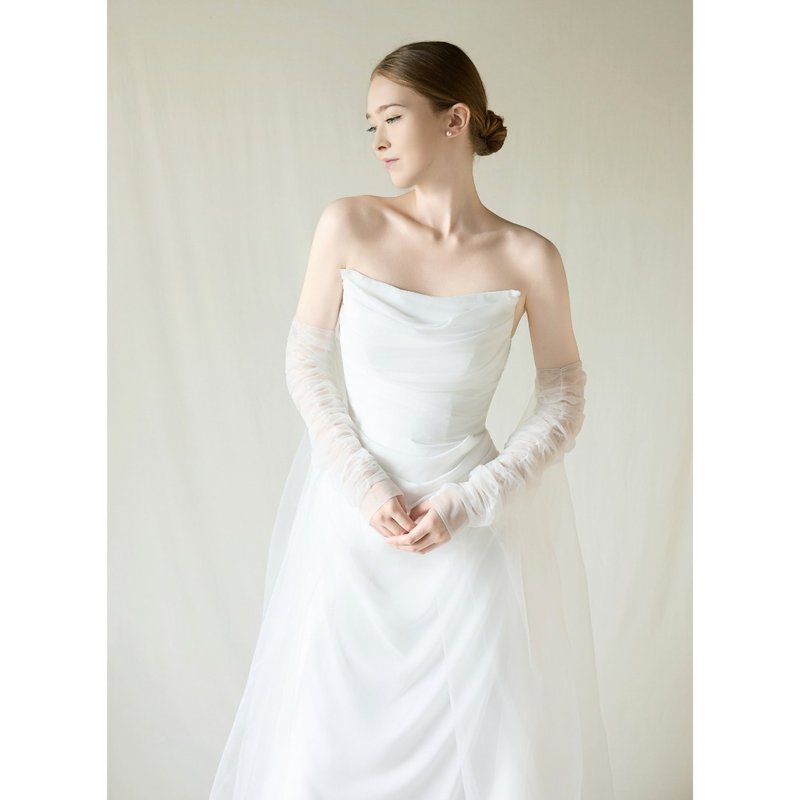 Callis 卡莉絲白色禮服 - 禮服/小禮服 - 絲．絹 白色