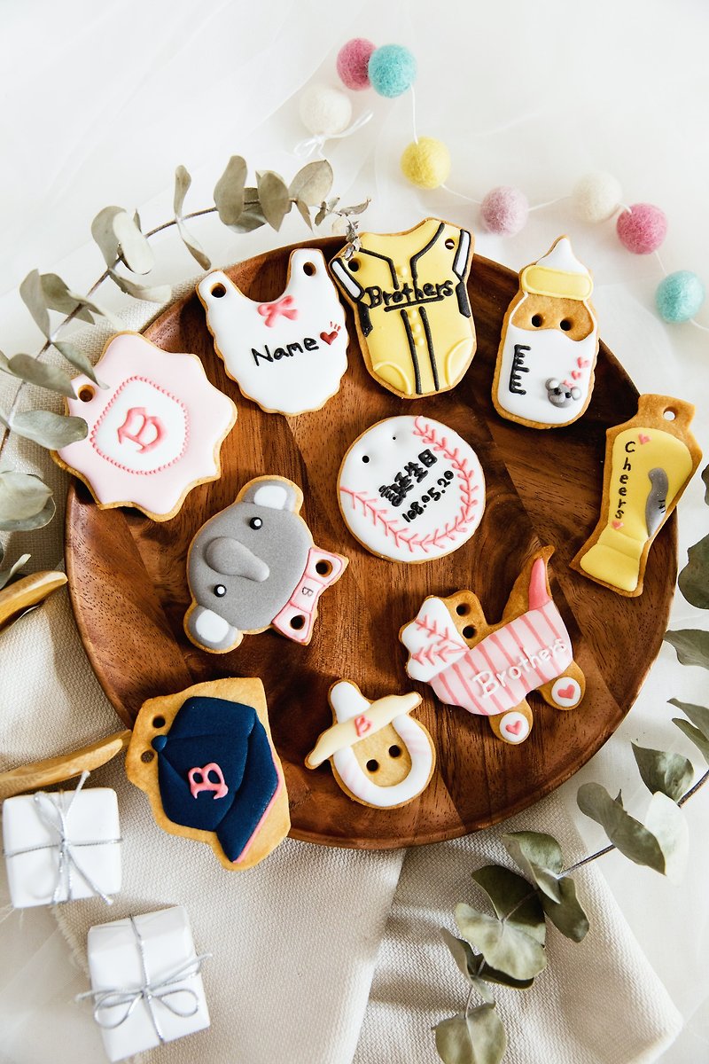 Brothers Elephant Baseball Girl Version Salivary Biscuits/Icing Biscuits - Handmade Cookies - Fresh Ingredients Yellow