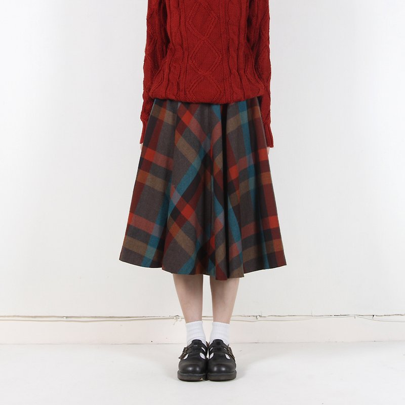 Egg plant vintage] Icy lattice vintage wool skirt - Skirts - Wool Multicolor