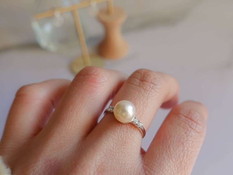 [Spot Sale] 14K White Gold Diamond Pearl Ring Fresh Gold Jewelry Women’s Ring Valentine’s Day Gift - แหวนทั่วไป - เพชร สีทอง