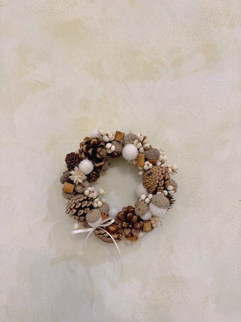 Fruit Wreath Acorn Wreath Pinecone Wreath Dry Wreath Forest System - ช่อดอกไม้แห้ง - พืช/ดอกไม้ สีนำ้ตาล