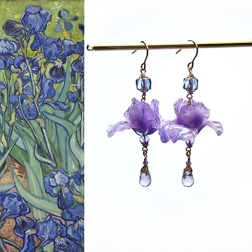若桑 手作 【微縮花房】鳶尾花Iris。歐洲水晶/樹脂耳環。浪漫藍霧紫。