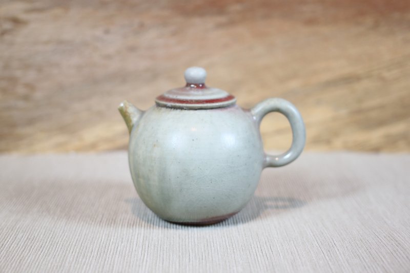 [Christmas Gift Box] Wood-fired Jun Kiln pear-shaped teapot handmade by the famous Ye Minxiang - ถ้วย - ดินเผา 