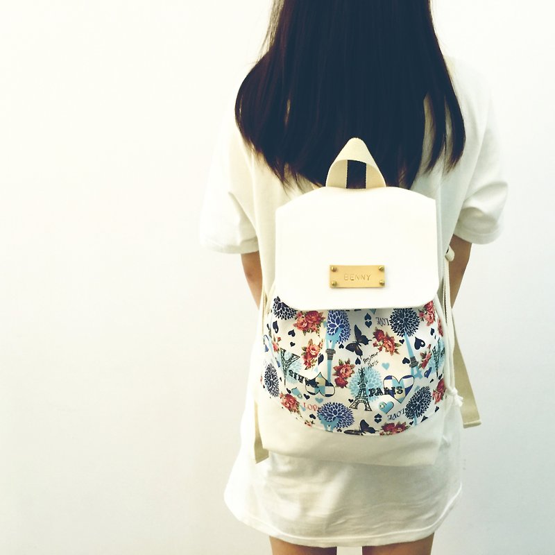 Paris rose after the encounter white backpack / Get a free print name leather standard - กระเป๋าเป้สะพายหลัง - ผ้าฝ้าย/ผ้าลินิน สีน้ำเงิน