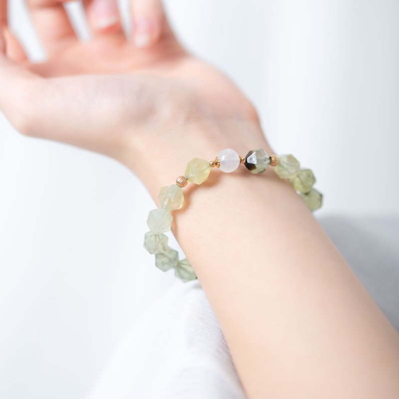 葡萄石月光石手鍊 - 手鍊/手環 - 半寶石 綠色