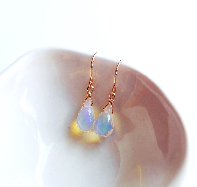 Goddess Top Opal Opal Customized Gifts Natural Stone Light Jewelry 14K GF - ต่างหู - เครื่องเพชรพลอย ขาว