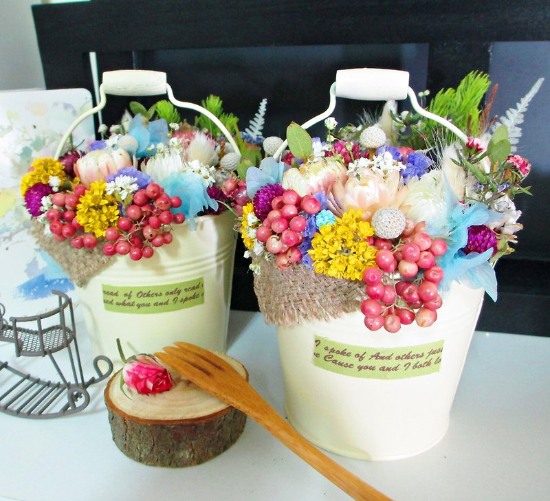 Quiet good ❤ [spring flowers] ─ temperament large pail of dried flowers buckets ❤ Valentine's Mother's Day wedding was a small wedding ceremony arranged a birthday gift EXPLORATION room Waipai wedding photo Rustic Style Home decoration - ตกแต่งต้นไม้ - วัสดุอื่นๆ 