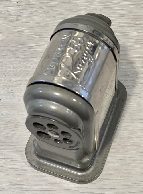 【antique】1900年代 鉛筆削り USA アメリカ インダストリアル antique】1900年代 鉛筆削り USA アメリカ インダストリアル