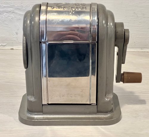 【Antique】イギリスの古い鉛筆削り 500x0.jpg