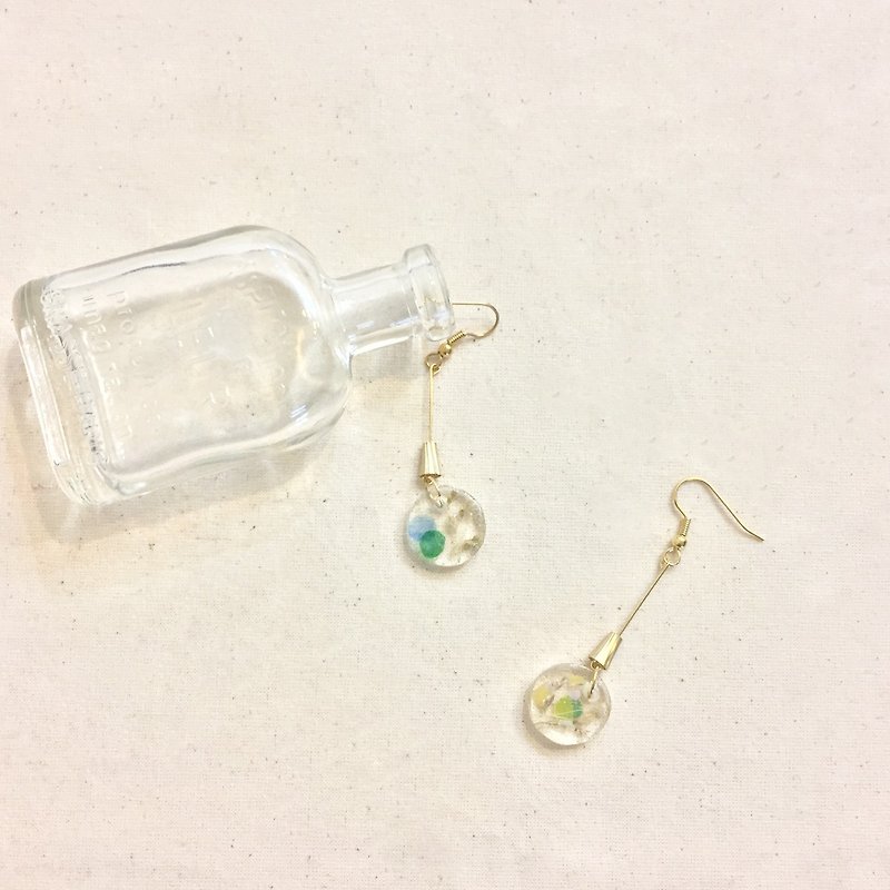 Impressionist Lake Grass Dry Flower Dangle Earrings (Gold) - Earrings & Clip-ons - Resin Transparent