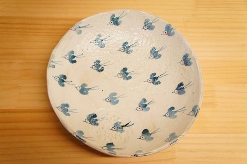 とりの粉引パスタ皿 - 小皿 - 陶器 ホワイト