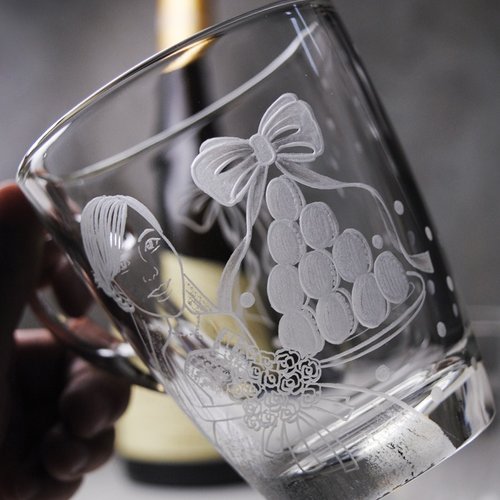 MSA玻璃雕刻 (一對價) 320cc【法國結婚對杯】(寫實版) 法式馬卡龍婚紗馬克杯