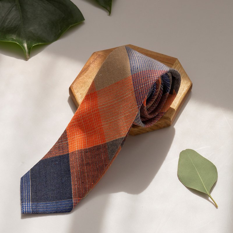 Japanese spliced ​​blue and orange tie - full of autumn flavor, the lively blue and orange color is super eye-catching, come and try it! - Ties & Tie Clips - Other Man-Made Fibers Orange
