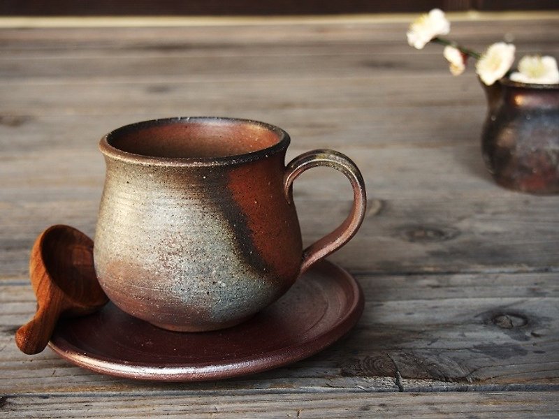 Bizen coffee cup and saucer set (medium) _c2-061 - Mugs - Pottery Brown